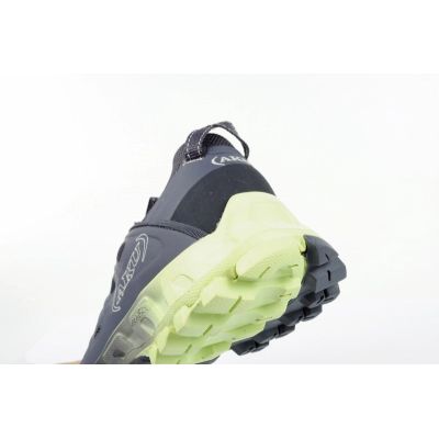 28. Aku Selvatica GTX W 679428 Trekkingschuhe