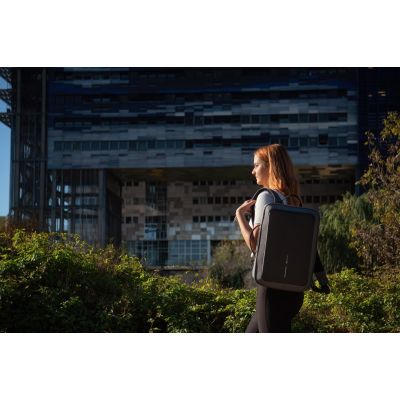 16. XD DESIGN DIEBSTAHLSICHERER RUCKSACK BOBBY BIZZ 2.0 GRAU P/N: P705.922