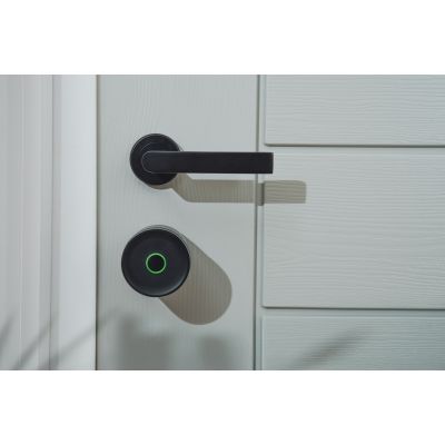 66. Yale Linus Smart Lock L2 Lite Schwarzes intelligentes Türschloss