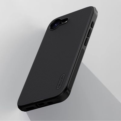 7. Nillkin Super Frosted Shield Pro Magnethülle für iPhone 16e / 17e – Schwarz