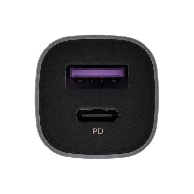 5. Ugreen Autoladegerät USB Typ C / USB 24W Power Delivery Schnellladefunktion Grau (30780)