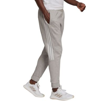 11. adidas Essentials Colorblock Block Cut 3-Streifen Regular Tapered Pants W HB2768