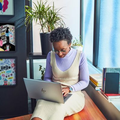 7. HP ZBook Firefly G11 Ultra 5 135H 14" WUXGA IPS-Display (400 Nits), 16 GB DDR5-RAM (5600 MHz), 1 TB SSD, RTX A500-Grafikkarte, 5,0-MP-Kamera, 56-Wh-Akku, Windows 11 Pro (3 Jahre Vor-Ort-Service)