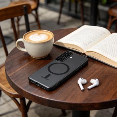 4. Tech-Protect MagSlim MagSafe Hülle für Samsung Galaxy S26 – Mattschwarz