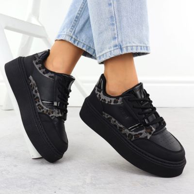 5. Big Star W SS274358 INT2167B Plateau-Sneaker