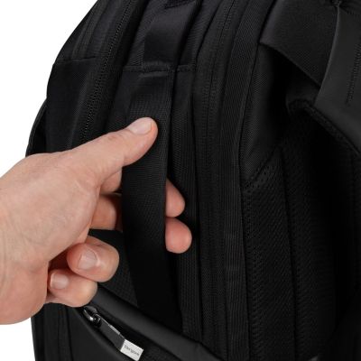 6. Targus | Pro-Tek Tech | Passend für Größen bis 40 cm | Rucksack | Schultergurt | Schwarz