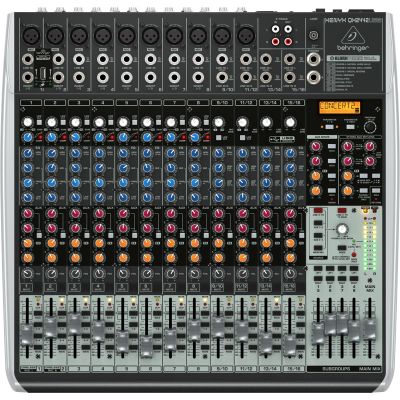 Behringer QX2442USB Audiomixer mit 24 Kanälen.
