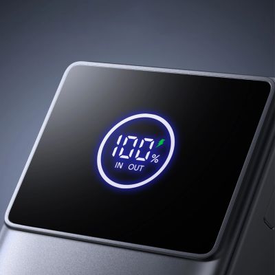 10. Joyroom JR-PR1 10000mAh 22,5W Powerbank mit integriertem einziehbarem USB-C-Kabel - Schwarz