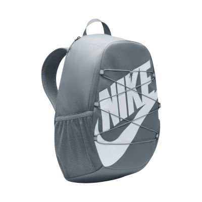 3. Nike Heritage Sweep Rucksack Grau IO8733 084
