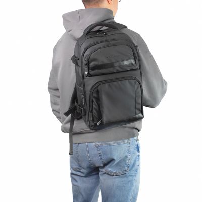 34. Wozinsky WPW-20L Reiserucksack mit Laptopfach, 40 x 20 x 25 cm, für Gepäckaufbewahrung – Schwarz