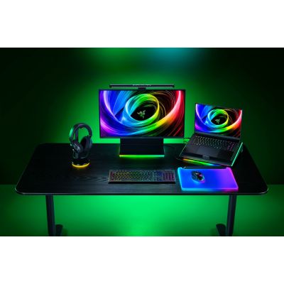 2. Razer BlackWidow V4 Low-Profile HyperSpeed Tastatur (Grüne Schalter) - US-Layout
