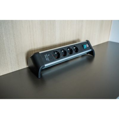 7. Steckdosenleiste Brennenstuhl Steckdosenleiste ALU-Office-Line 4gn. 1,8 m USB