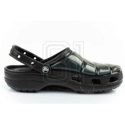 4. Crocs Classic Clog 206624-001