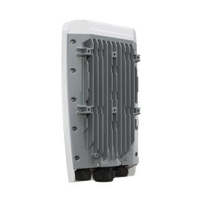 9. Mikrotik CRS504-4XQ-OUT Netzwerkkarte, verwaltetes Layer-3-Fast-Ethernet (10/100) mit PoE-Unterstützung, 1 HE, Weiß