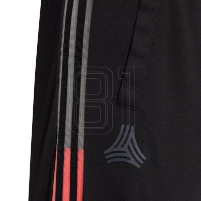 4. adidas Tango Tech Short M FP7905