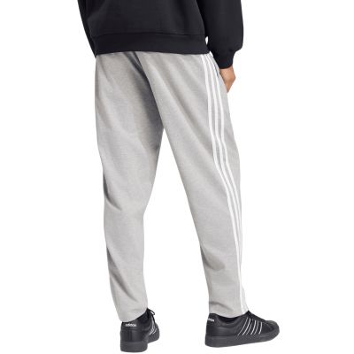3. adidas Essentials Herrenhose mit 3 Streifen, Single-Jersey-Schnitt, schmal zulaufendem Bein und offenem Saum, Grau, KY4215