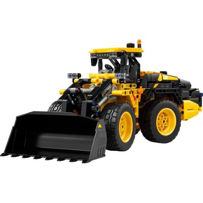 3. LEGO Technic 42209 – Volvo L120 Electric Radlader