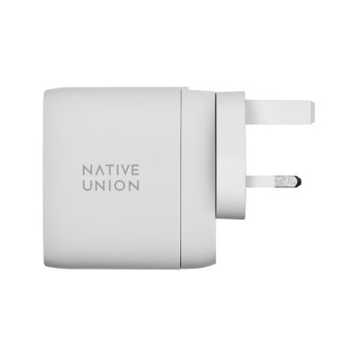 7. Native Union Schnellladegerät PD 67W