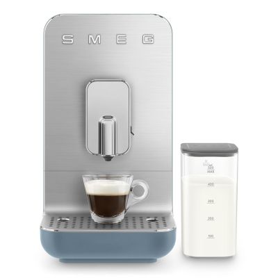 18. Smeg BCC13SBMEU Kaffeemaschine, vollautomatischer Espressoautomat, 1,4 l