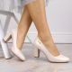 7. Sergio Leone W SK193B Pumps mit beigefarbenem Perlenabsatz 