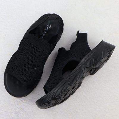 4. Schwarze Damen-Sandalen mit geschlossener Zehenpartie, Modell Potocki TO90302