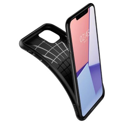 6. Spigen Liquid Air Hülle für iPhone 11 – mattschwarz