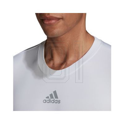 3. adidas TechFit Warm T-Shirt M H23121