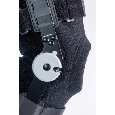 6. Offene Knieorthese lang „Stabilmax o O-1243/XXL REHAFUND“