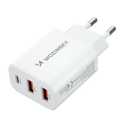 3. Wozinsky CWCUCW 30W USB-C / 2 x USB-A Wandladegerät - Weiß