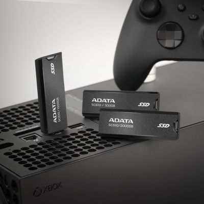 7. ADATA SSD SC610 2 TB SCHWARZ