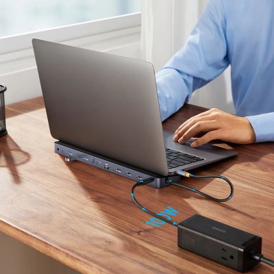 7. Baseus EliteJoy Gen2 Universal 12-in-1 USB HUB mit 25cm USB-C Kabel, Notebookständer, USB-A / USB-C / DP / HDMI / SD / TF / RJ45 / 3,5mm Klinke / PD 100W Grau (WKSX030213)