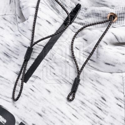 4. Norino W Sweatshirt