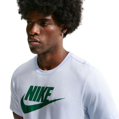 5. Nike Sportswear Herren-T-Shirt Blau AR5004 409