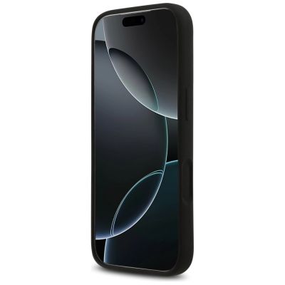5. Guess Silikonhülle mit großem 4G-Schriftzug für iPhone 17 Pro – Schwarz