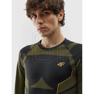 4. Thermoactive T-shirt 4F M 4FAW23USEAM105-20S