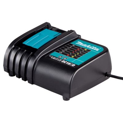 2. Makita DC18SD Akkuladegerät
