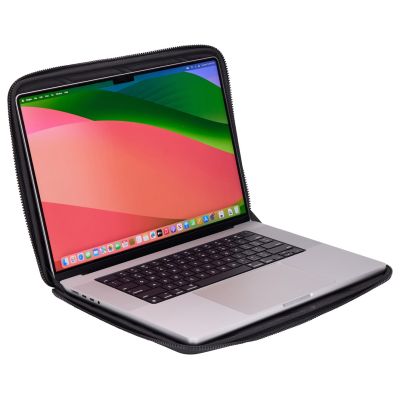 4. Thule MacBook-Hülle | Passend für bis zu 16 Zoll | Schwarz