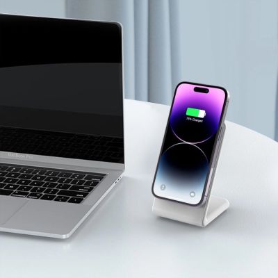 9. Tech-Protect QI15W-A38 MagSafe kabelloses Ladegerät – Weiß