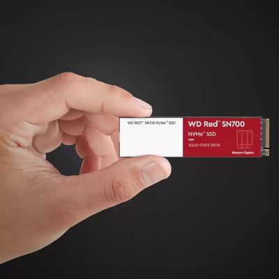 6. WD Red SN700 WDS200T1R0C SSD (2 TB ; M.2; PCIe NVMe 3.0 x4)
