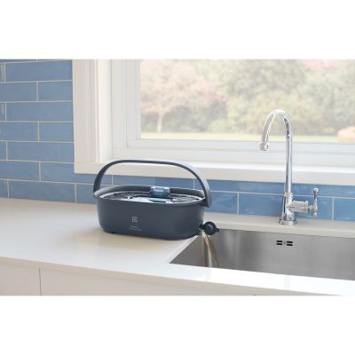15. Electrolux EPPCS2 Reinigungsstation Bodenstaubsauger