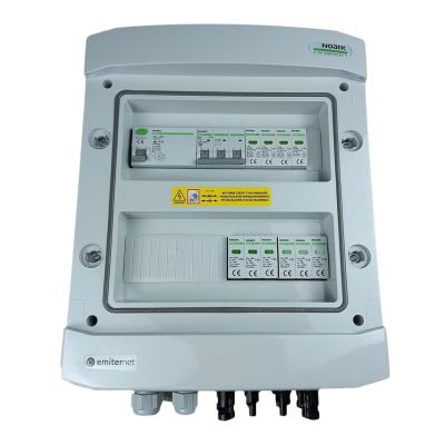 Hermetische DC/AC-Anschlussverteilerplatte IP65 mit EMITER-Anschluss, ausgestattet mit Noark 1000V DC-Überspannungsableiter Typ 2, 2 x PV-String, 2 x MPPT // Noark AC-Leistungsbegrenzer Typ 2, 10A 3-F, RCD Typ A 40A/300mA