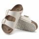 7. Birkenstock Arizona Vegan Damen Textil Narrow Eggshell Flip-Flops für schmale Füße (1022679)