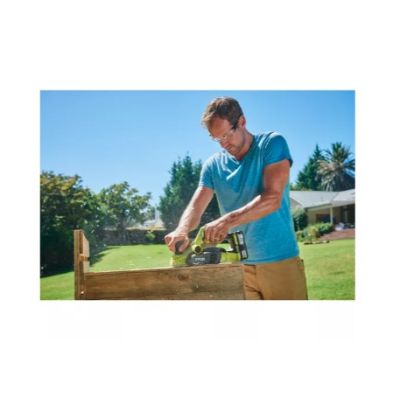 8. RYOBI Akku-Hobelmaschine ohne Akku und Ladegerät R18PL-0