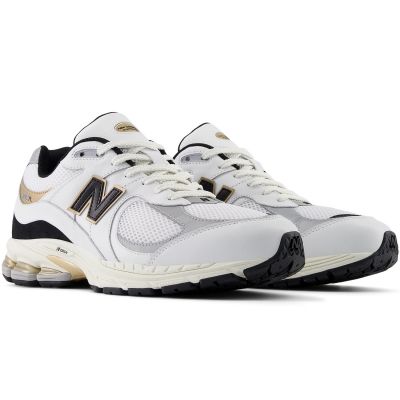 10. New Balance M2002RPN Schuhe