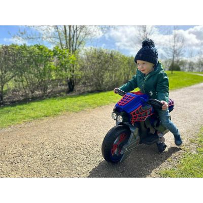 9. Huffy Spider-Man Motorrad Elektro-Aufsitzspielzeug (17345W)