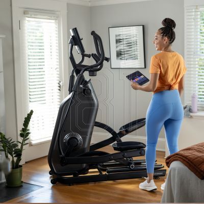 9. Schwinn Ellipsentrainer programmierbar Compact 590E 100955