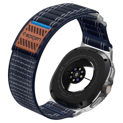 8. Spigen WBF0 Armband für Samsung Galaxy Watch 40/44/46 mm - Grau
