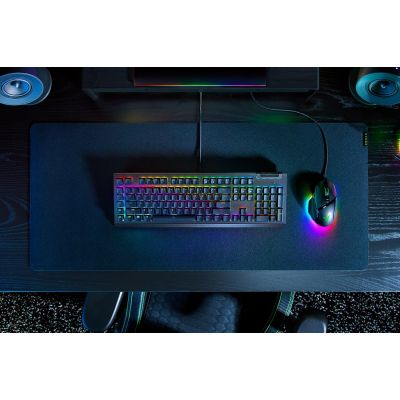 Razer BlackWidow V4 X. Tastatur Formfaktor: Volle Größe (100 %), Geräteschnittstelle: USB, Tastatur-Switch: Mechanischer Switch. Art der Hintergrundbeleuchtung: RGB-LED. Empfohlene Verwendung: Gaming. Produktfarbe: Schwarz