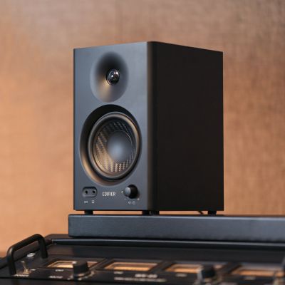4. Edifier MR4 Stereo-Lautsprecherpaar – Schwarz