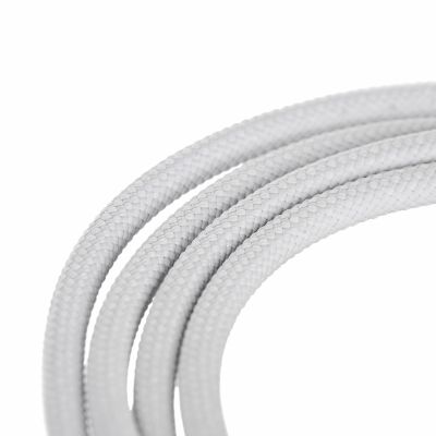 6. Apple USB-C-Ladekabel aus gewebtem Material (1 m)